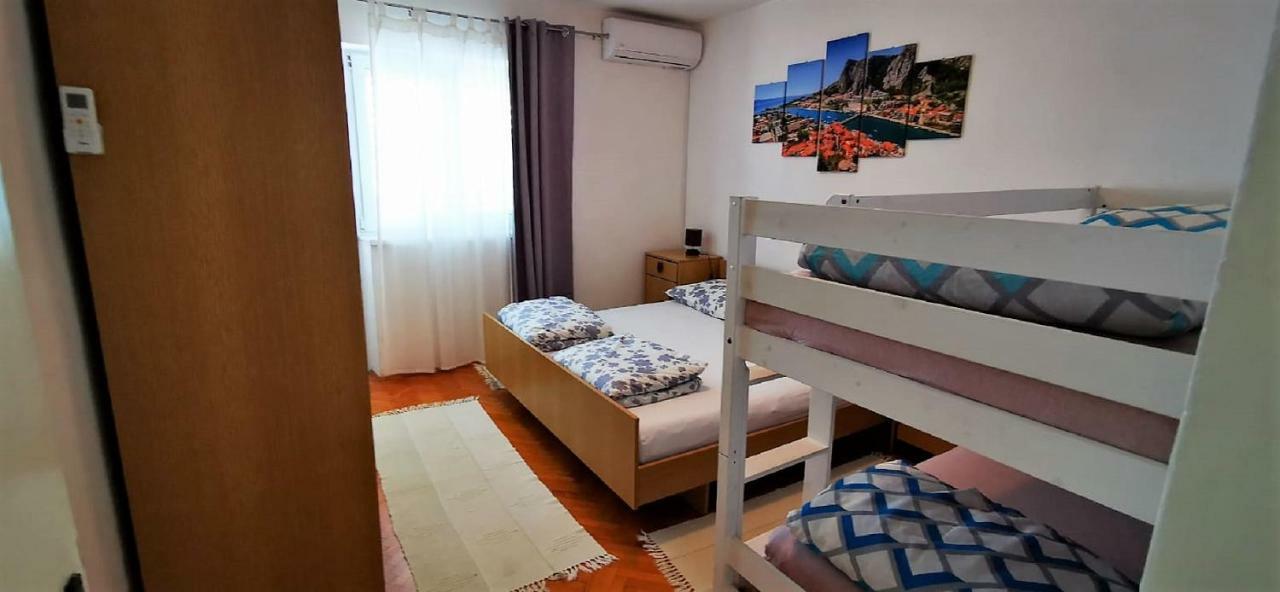 Apartments Kk Celina Extérieur photo