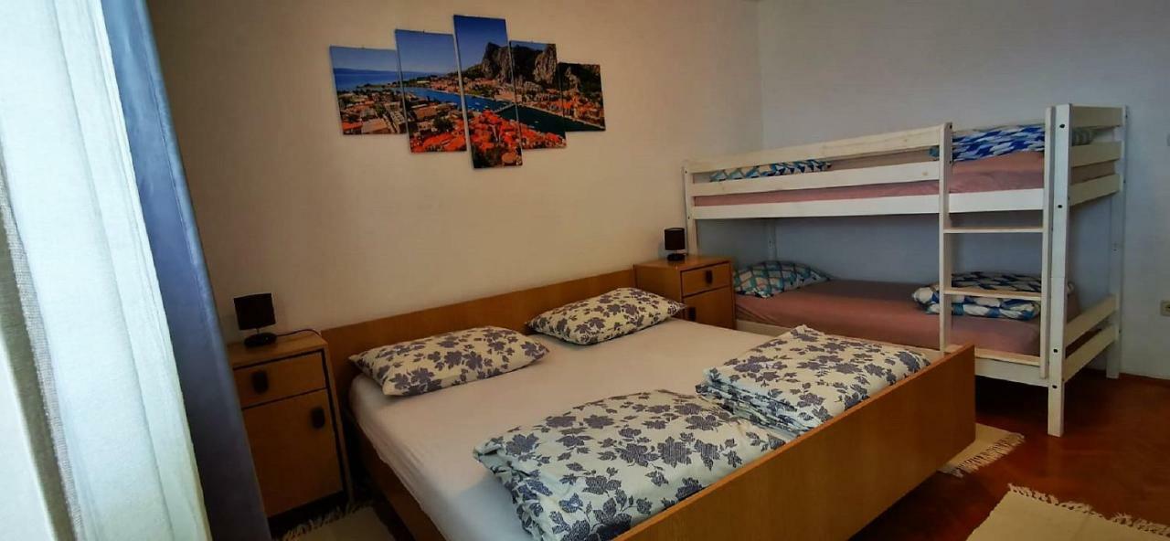 Apartments Kk Celina Extérieur photo