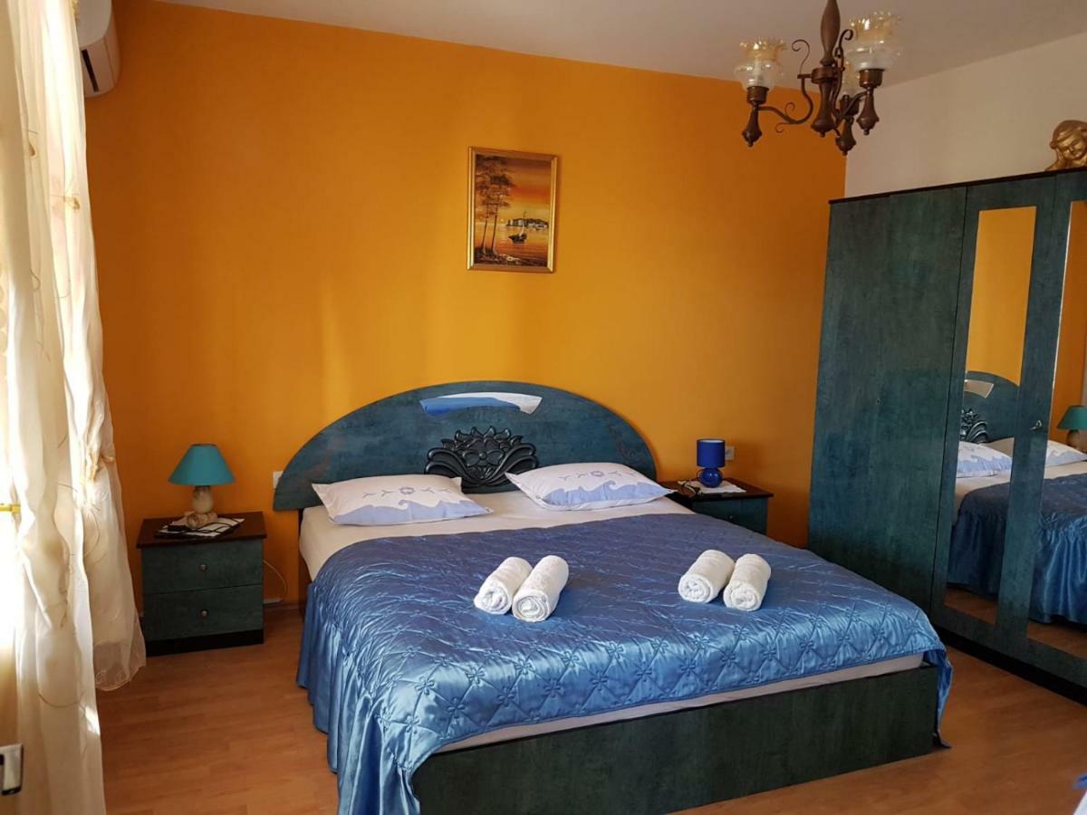 Apartments Kk Celina Extérieur photo